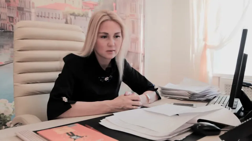 Кадр видео: За что клиенты ценят совместную работу